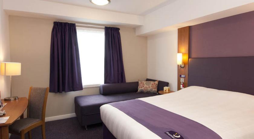 Premier Inn Basingstoke West חדר תמונה